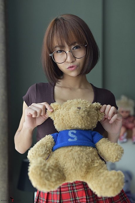 Beautiful pretty asian teen flaunts her hot booty wearing a miniskirt and panties - Image 11 of 20  in Skirt category   featuring Eimi Fukada 
