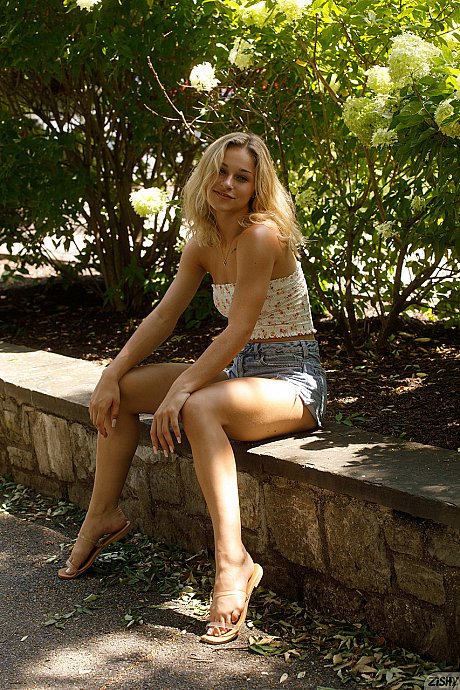 Hot babe Jezebel Madd shows off her hot legs wearing ass shorts outdoors - Image 6 of 12  in Babe category   featuring Jezebel Madd 