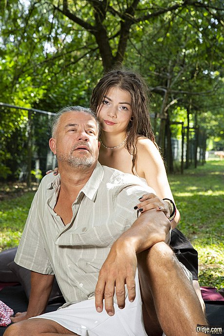 Sweet brunette ends up on top while having outdoor sex with an cougar boy BF dude - Image 6 of 21  in Teen category  