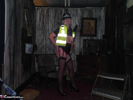Mature UK policewoman Barby whore sets her boobies free of her uniform - #231805