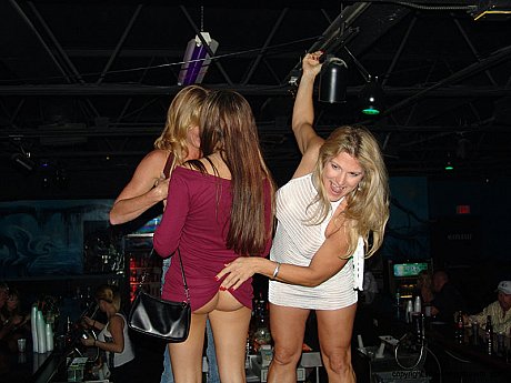 Older blonde exposes her hanging titties & her shaved snatch at a bar party - Image 3 of 20  in Skirt category  