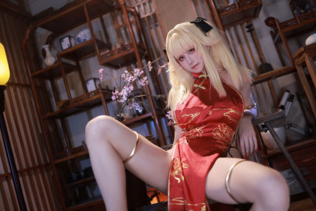 Breathtaking oriental yellow-haired cosplay babe posing seductively in a solo - #1248110