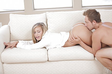 Fresh teen slut woman Kennedy Leigh has her BF suck out her hot gf cunt - Image 1 of 16  in Pussy category   featuring Kennedy Leigh 