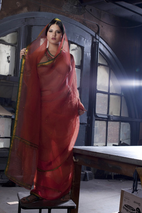 Busty solo bitch GF woman Sunny Leone models solo in see thru Indian attire - #63744