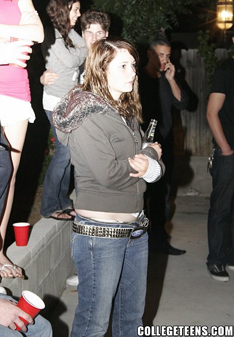 Two amateur babes blow massive schlongs and get rammed during a fine party - Image 4 of 20  in Pussy category   featuring Party Hoes 