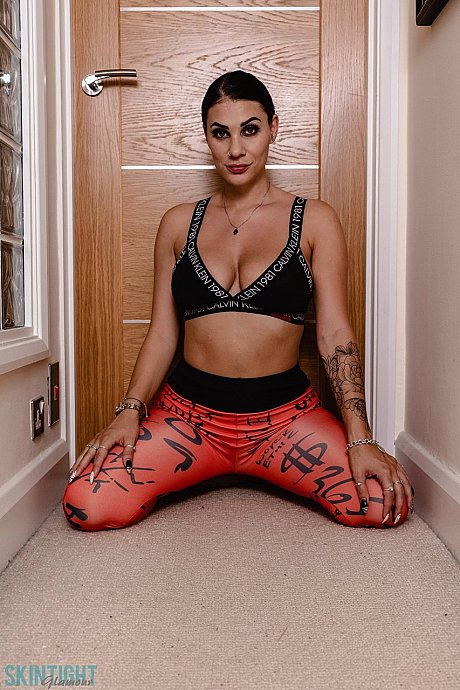 Hot UK brunette Roxy Mendez removes skintight pants while getting undressed - Image 3 of 12  in Spreading category   featuring Roxy Mendez 