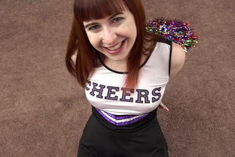 Redheaded cheerleader Hannah Grace kneels down and worships a nice penis - #1096359