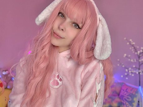 Glamorous OnlyFans beauty Little Kitty poses & swallows a toy in her compilation - Image 7 of 19  in Amateur category   featuring Little Kitty 