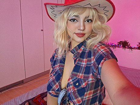 OnlyFans Nerdy B performed by Nerdy B XXX Photos - Image 5 of 20  in Teen category   featuring Nerdy B 