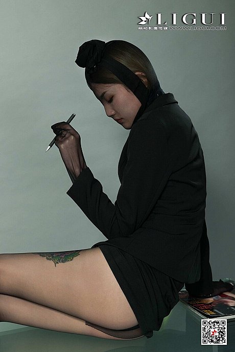 Patreon LiguiSilkArt nude Porn Pics - Image 10 of 10  in Pantyhose category  