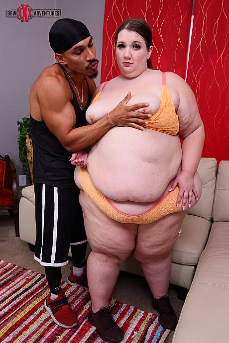 BBW XXX Adventures performed by Kayla Peach, Puerto Rock Porn Pictures - Image 12 of 21  in Pussy category   featuring Puerto Rock, Kayla Peach 
