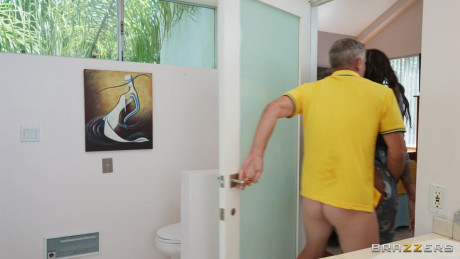 Brazzers Network August Skye, Badassbrannn, Mick Blue - #1278074