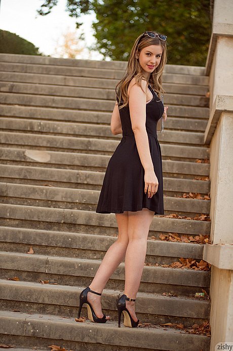 British teenie Stella Cox exposes her enormous natural breasts & poses topless on a bed - Image 4 of 11  in High Heels category   featuring Stella Cox 