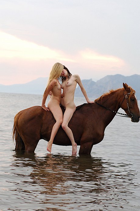 Met Art featuring Dariya A, Lera B XXX Pics - Image 19 of 21  in Lesbian category   featuring Dariya A, Lera B 