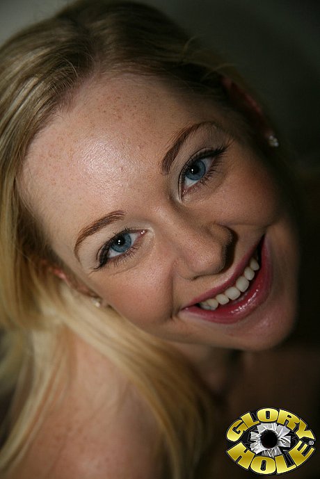 Yellow-haired whore chick gets in sandals before having sex with a ebony cock - Image 15 of 15  in Pussy category   featuring Cindi Loo 