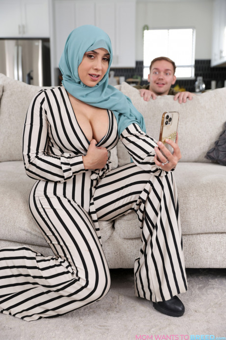 Arab mom Lilly Hall gets her large titties licked & her snatch slammed by her stepson - #765623