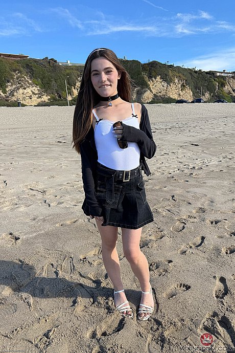 ATK Galleria featuring Juniper Ren undressed Pics - Image 15 of 21  in Pussy category   featuring Juniper Ren 