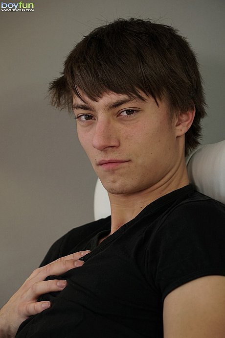 Petite brunette undoes his jeans to reveal his massive large schlong - Image 2 of 21  in Gay category  