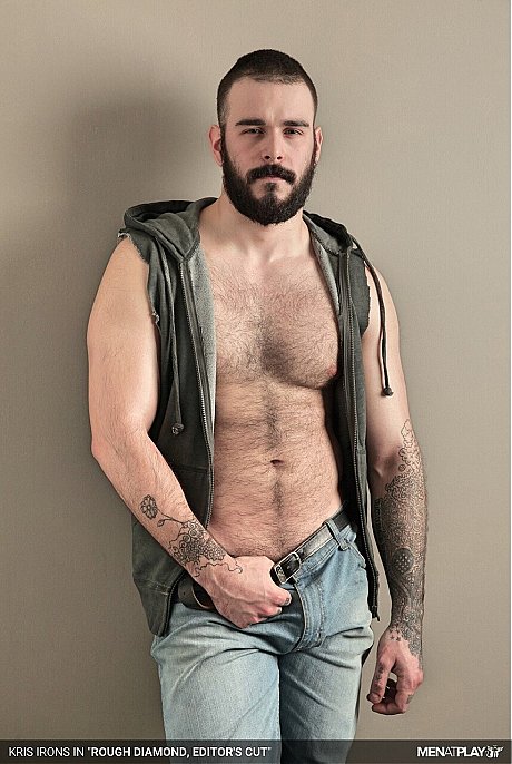 Muscular gay Kris Irons shows his uncut dick while posing in a suit - xxx porn gallery #49346 in Gay