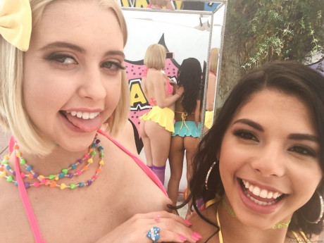 Latina teens Gina Valentina and Chloe Cherry work free of bikinis on a patio - #764783