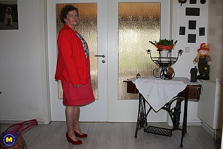 Cougar old lady Suzi reveals her chunky body and massive tits to tease her shaved pussy - Image 1 of 21  in Amateur category   featuring Suzi 