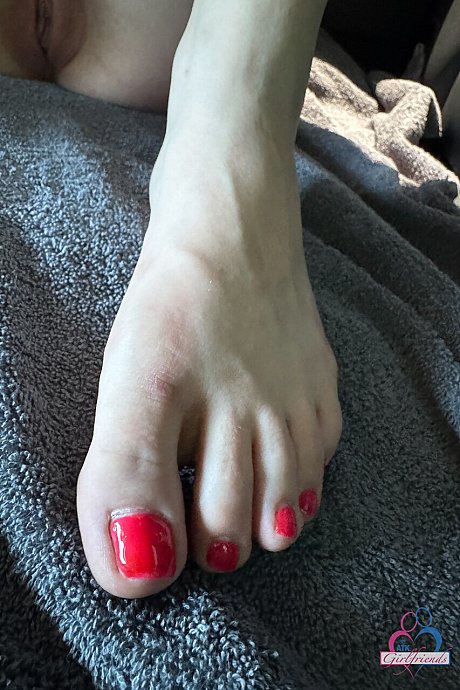 ATK Girlfriends nude XXX - Image 21 of 21  in Pussy category   featuring Rose Caarter 