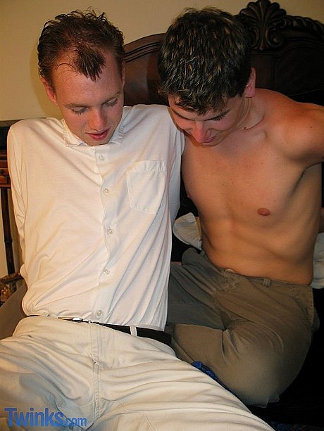 Gay college boys Kyle H and Sebastian W lick each other's dick and fuck - Image 6 of 21  in Gay category  