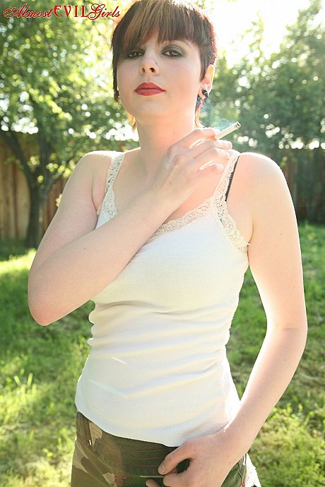 Short haired girl GF broad Morna flashes titties and cunt while smoking in backyard - Image 7 of 15  in Outdoor category   featuring Morna 