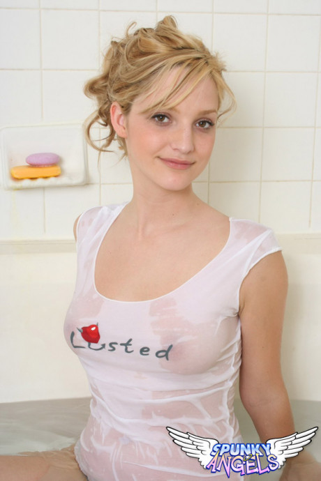 Amateur blondy beauty Marylin in wet white shirt bares giant melons in the bath tub - #966092