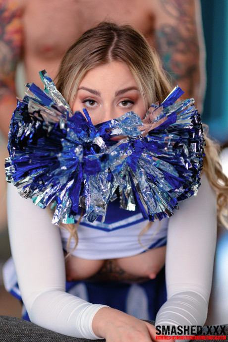 Cheerleader Anna Claire C louds is looking nice and nasty in her uniform, and - #382846