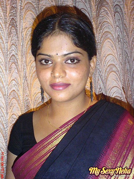 Indian solo whore girlfriend woman Neha stands totally nude after disrobing in bedroom - Image 6 of 15  in Legs category   featuring Neha 