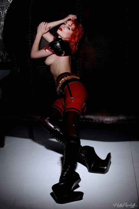 Ginger Head sweety Ulorin Vex shows her tiny titties and poses in leather high heels - #1408154