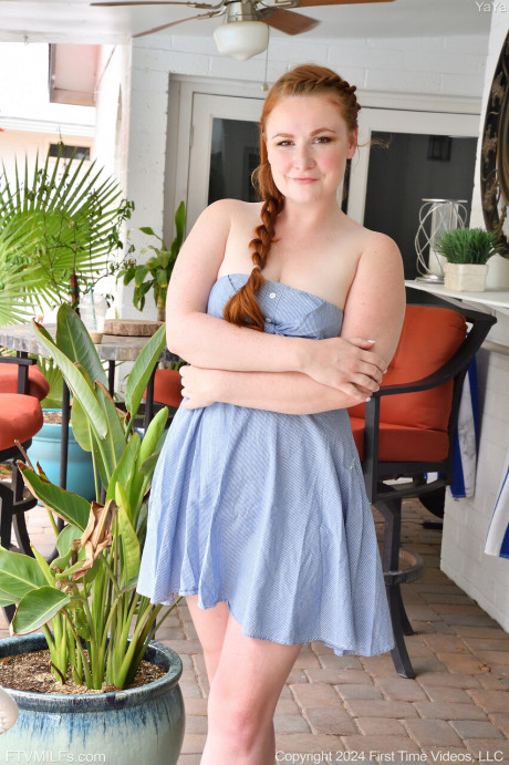 Red Hair amateur Yaya shows off her nice melons and silky pussy in a solo - #1335931