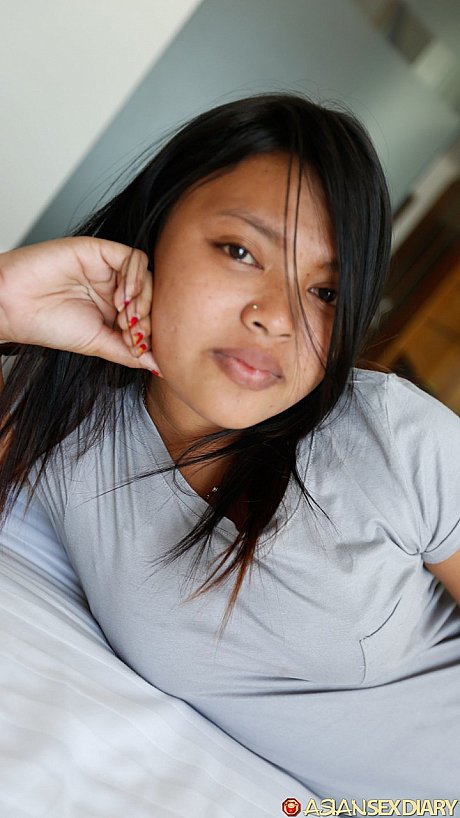 Fine chinese amateur Pann expsoes her firm breasts and takes a knob in POV - Image 4 of 20  in Teen category   featuring Pann 