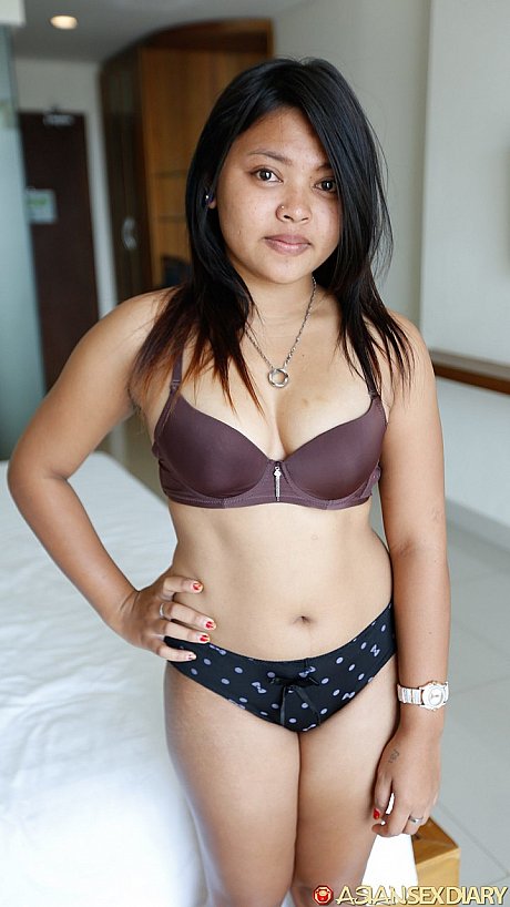 Fine chinese amateur Pann expsoes her firm breasts and takes a knob in POV - Image 10 of 20  in Teen category   featuring Pann 