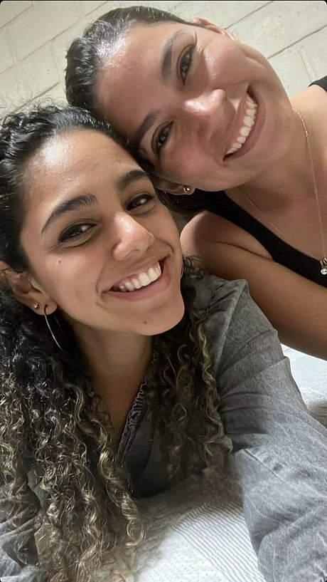 OnlyFans Petites Club featuring Camila, Fabiola Porn Photos - Image 2 of 21  in Lesbian category   featuring Camila, Fabiola 