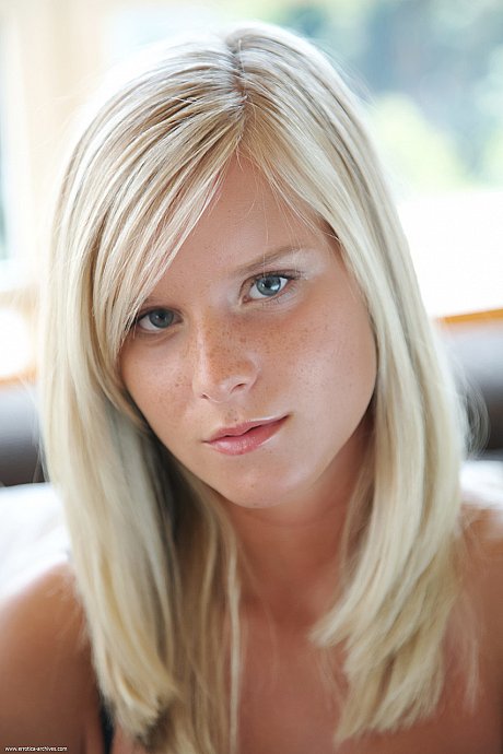 Busty teen babe Miela spreading her perfectly trimmed cunt in a solo - Image 1 of 20  in Pussy category   featuring Mary Queen 