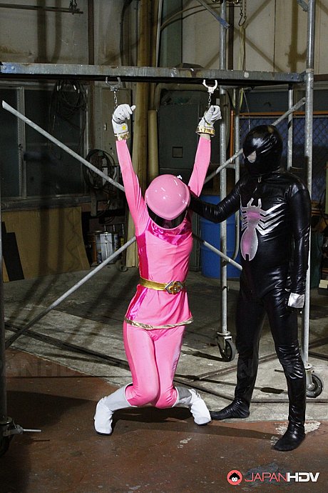 Asian slut GF lady getting her trimmed snatch creampied through her ripped space suit - Image 2 of 20  in Pussy category  