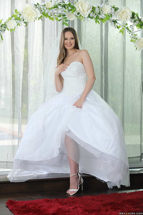 MILFs Like It humongous Jillian Janson - Image 2 of 20  in Ass category   featuring Jillian Janson 
