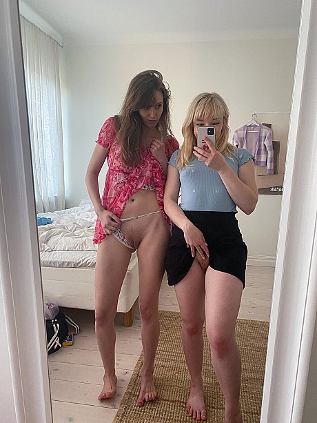 British lesbians Gina S and Jolie takes selfies while having sexual relations - Image 5 of 20  in Lesbian category   featuring Jolie, Gina Snow 