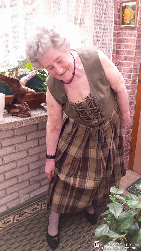 Short-haired old lady Pitschka undressing and showing her saggy melons - Image 3 of 20  in Amateur category   featuring Pitschka 