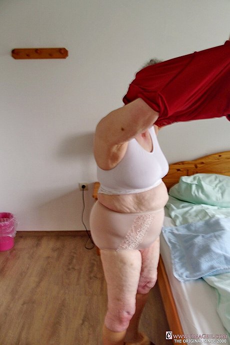 Short-haired old lady Pitschka undressing and showing her saggy melons - Image 10 of 20  in Amateur category   featuring Pitschka 