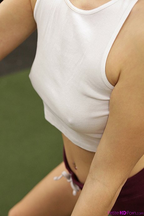 Pretty teen Jill Kassidy strips at the gym and humps a nerd's large penis - Gallery #48292