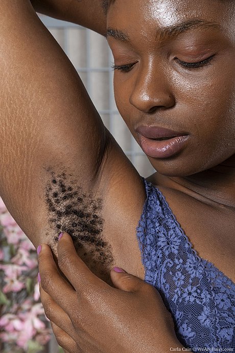 Ravishing ebony amateur Carla Cain spreads her exotic silky snatch up close - Image 5 of 20  in Pussy category   featuring Carla Cain 