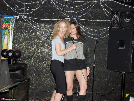 Red Hair Klixen engages in lesbian sex inside a dive nightclub - #942918