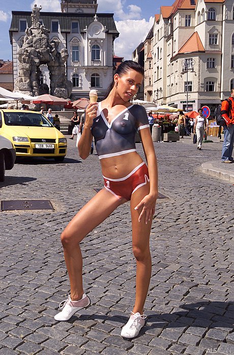 Teen solo girl GF broad Madison models in public while wearing body paint only - Image 20 of 21  in Outdoor category   featuring Klara Smetanova 