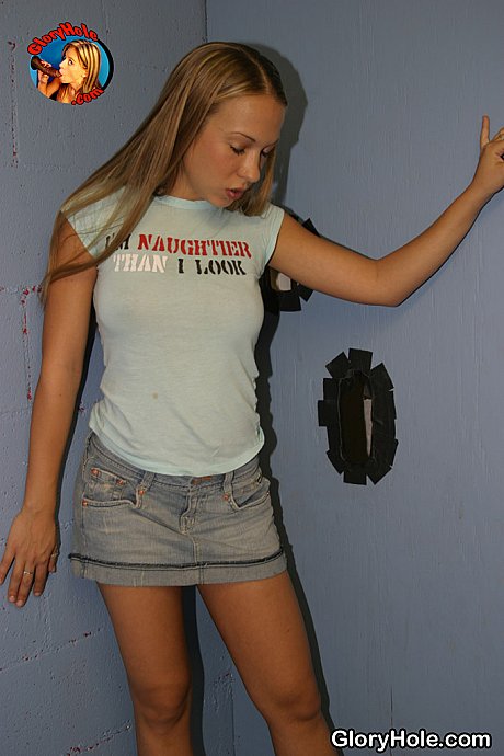 American girl Jamie Elle goes 1 on 1 with a black cock at a gloryhole - Image 3 of 18  in Pussy category   featuring Jamie Elle 