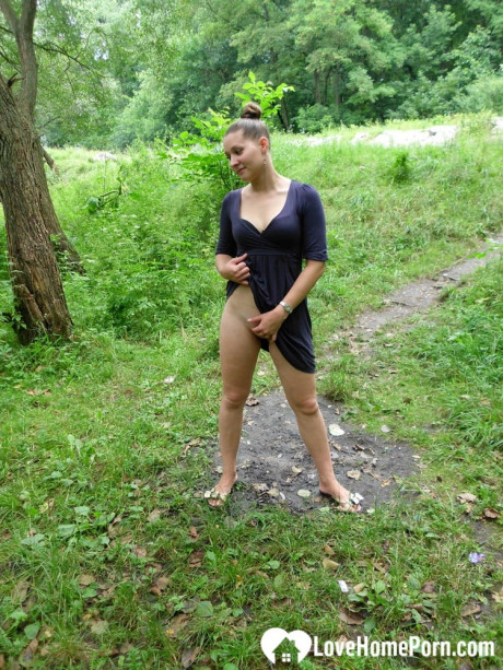Alluring amateur exposes & plays with her horny shaved snatch outdoors - #1042731
