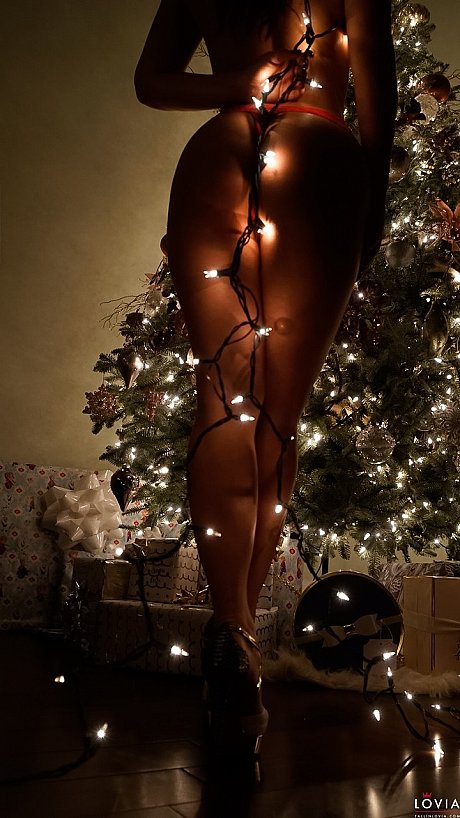 Short chinese babe Eva Lovia posing in her lingerie next to the Christmas tree - Image 4 of 15  in Outdoor category   featuring Eva Lovia 