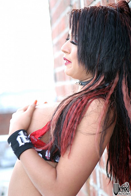 Hispanic prostitute Eva Angelina posing in her provocative undies in public - Image 12 of 21  in Latina category   featuring Eva Angelina 